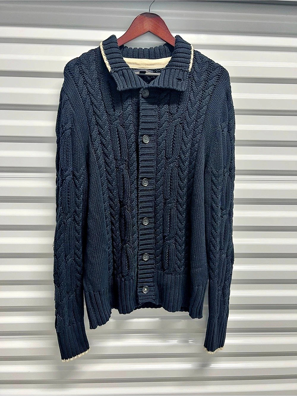 Banana Republic Cable Knit Cotton Cardigan in Black size L